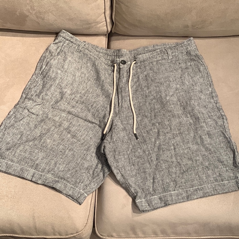 Calvin Klein patterned shorts